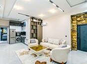 Satılır 4 otaqlı köhnə tikili 110 m², Sahil m., photo 2 from 8