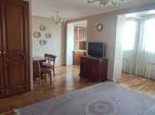 2 otaqlı köhnə tikili - 28 May m. - 60 m²