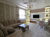 3 otaqlı həyət evi/bağ evi - Bakıxanov q. - 210 m²
