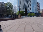 2-комн. вторичка - м. Элмляр Академиясы - 40 м²