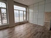 Сдаётся 15-комн. офис 580 м², м. Элмляр Академиясы, photo 4 from 8