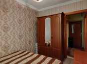Продаётся 2-комн. вторичка 45 м², м. Элмляр Академиясы, photo 6 from 8