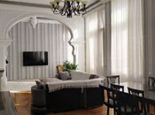 4-комн. вторичка - м. Сахил - 220 м²