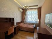 Продаётся 4-комн. новостройка 200 м², м. Элмляр Академиясы, photo 4 from 8