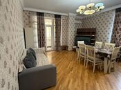 3-комн. новостройка - м. 8 ноября - 95 м²