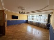 3-комн. вторичка - м. 28 мая - 90 м²