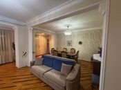 4 otaqlı köhnə tikili - Memar Əcəmi m. - 115 m²