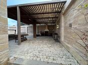 4 otaqlı həyət evi/bağ evi - Novxanı q. - 300 m²