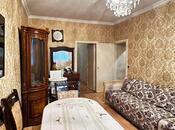 Satılır 3 otaqlı köhnə tikili 55 m², Memar Əcəmi m., photo 2 from 8