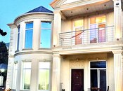 5 otaqlı həyət evi/bağ evi - Mərdəkan q. - 200 m²