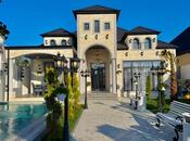5 otaqlı həyət evi/bağ evi - Mərdəkan q. - 250 m²