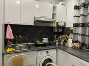 Satılır 2 otaqlı köhnə tikili 65 m², Azadlıq Prospekti m., photo 5 from 6
