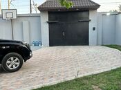 3 otaqlı həyət evi/bağ evi - Novxanı q. - 125 m²