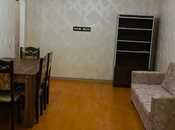 Сдаётся 2-комн. вторичка 40 м², м. Нефтчиляр, photo 1 from 8
