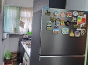 Satılır 2 otaqlı köhnə tikili 55 m², İnşaatçılar m., photo 3 from 5