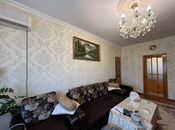 3 otaqlı köhnə tikili - 8 Noyabr m. - 80 m²