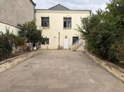 6 otaqlı həyət evi/bağ evi - Yasamal r. - 350 m²