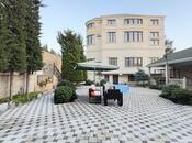 8-комн. дом/дача - м. Халглар Достлугу - 600 м²