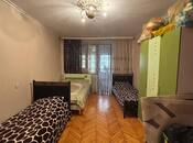 3 otaqlı köhnə tikili - İnşaatçılar m. - 70 m²
