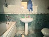 Продаётся 3-комн. вторичка 70 м², м. Иншаатчылар, photo 6 from 8