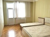 Сдаётся 3-комн. новостройка 135 м², м. Нефтчиляр, photo 4 from 8