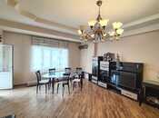 Сдаётся 3-комн. новостройка 130 м², м. 28 мая, photo 1 from 7