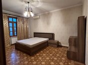 3-комн. вторичка - м. Нефтчиляр - 90 м²