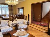 6 otaqlı həyət evi/bağ evi - Əhmədli m. - 200 m²