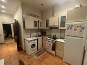 Продаётся 3-комн. вторичка 80 м², м. Элмляр Академиясы, photo 5 from 8
