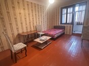 1 otaqlı köhnə tikili - 8-ci mikrorayon q. - 38 m²