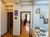 2 otaqlı yeni tikili - 8-ci mikrorayon q. - 80 m²