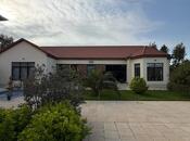 6 otaqlı həyət evi/bağ evi - Şüvəlan q. - 330 m²