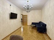 3 otaqlı köhnə tikili - 8 Noyabr m. - 100 m²
