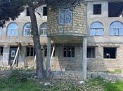 6 otaqlı həyət evi/bağ evi - Novxanı q. - 200 m²