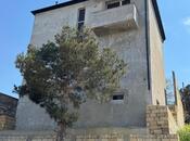 6 otaqlı həyət evi/bağ evi - Qara Qarayev m. - 270 m²