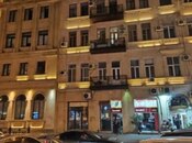 Satılır 3 otaqlı köhnə tikili 80 m², Sahil m., photo 7 from 8