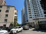 Продаётся 2-комн. вторичка 60 м², м. Элмляр Академиясы, photo 1 from 8