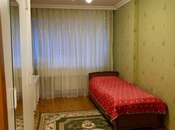 3 otaqlı köhnə tikili - Yeni Günəşli q. - 68 m²