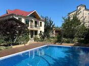 6 otaqlı həyət evi/bağ evi - Mərdəkan q. - 250 m²