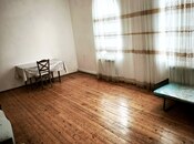 3 otaqlı həyət evi/bağ evi - İnşaatçılar m. - 100 m²