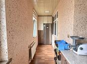 Продаётся 3-комн. вторичка 65 м², м. Ази Асланов, photo 4 from 8
