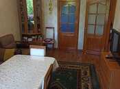 Продаётся 3-комн. вторичка 70 м², м. Элмляр Академиясы, photo 4 from 8