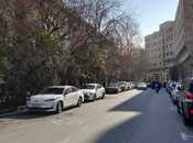 Продаётся 2-комн. вторичка 50 м², м. Элмляр Академиясы, photo 2 from 8