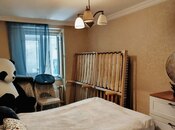 Satılır 3 otaqlı köhnə tikili 70 m², İnşaatçılar m., photo 5 from 8
