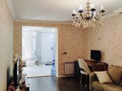 Satılır 3 otaqlı köhnə tikili 70 m², İnşaatçılar m., photo 3 from 8