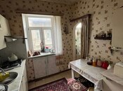 Satılır 2 otaqlı köhnə tikili 60 m², Nizami m., photo 2 from 8