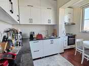 Satılır 2 otaqlı köhnə tikili 60 m², Yasamal r., photo 6 from 8