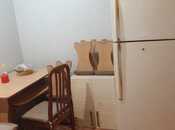 Satılır 2 otaqlı köhnə tikili 65 m², İnşaatçılar m., photo 7 from 8