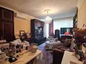 Satılır 2 otaqlı köhnə tikili 55 m², İnşaatçılar m., photo 4 from 8