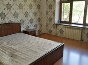 Продаётся 3-комн. вторичка 70 м², м. Кара Караев, photo 7 from 8